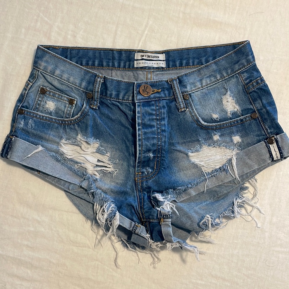 One Teaspoon Bandit Shorts - Size 25